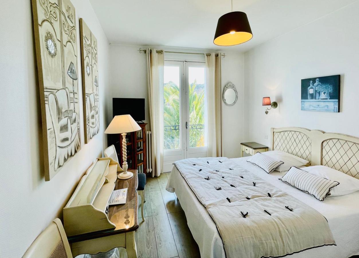 Hotel La Caravelle Logis Biscarrosse Esterno foto