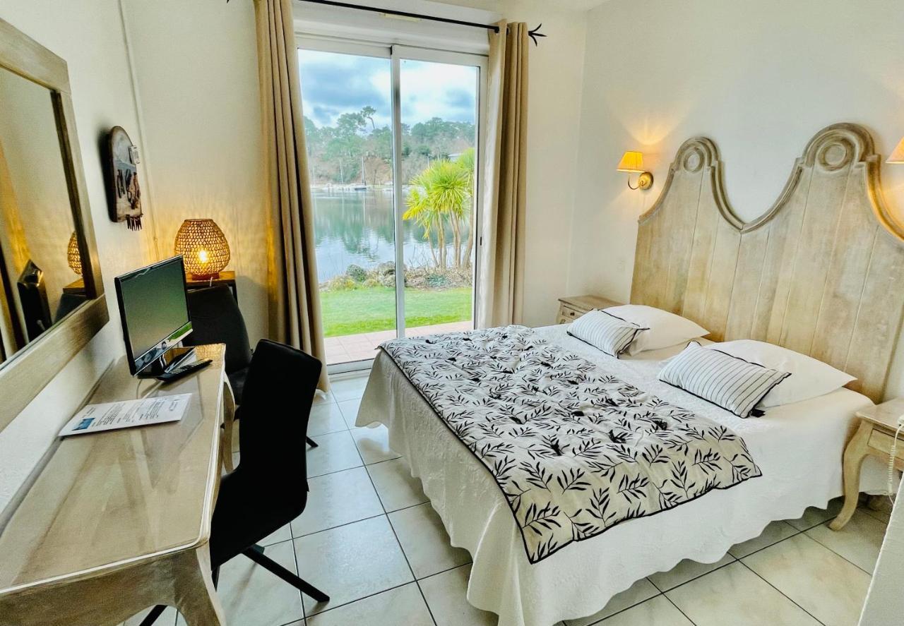 Hotel La Caravelle Logis Biscarrosse Esterno foto
