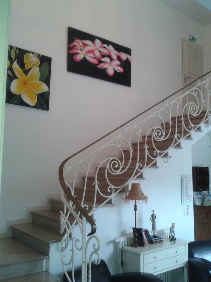 Hotel La Caravelle Logis Biscarrosse Esterno foto